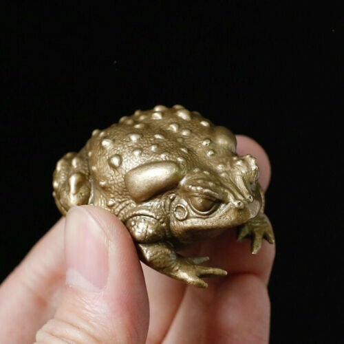 Antique Bronze Sculpture of Solid Brass Toad Small Ornament