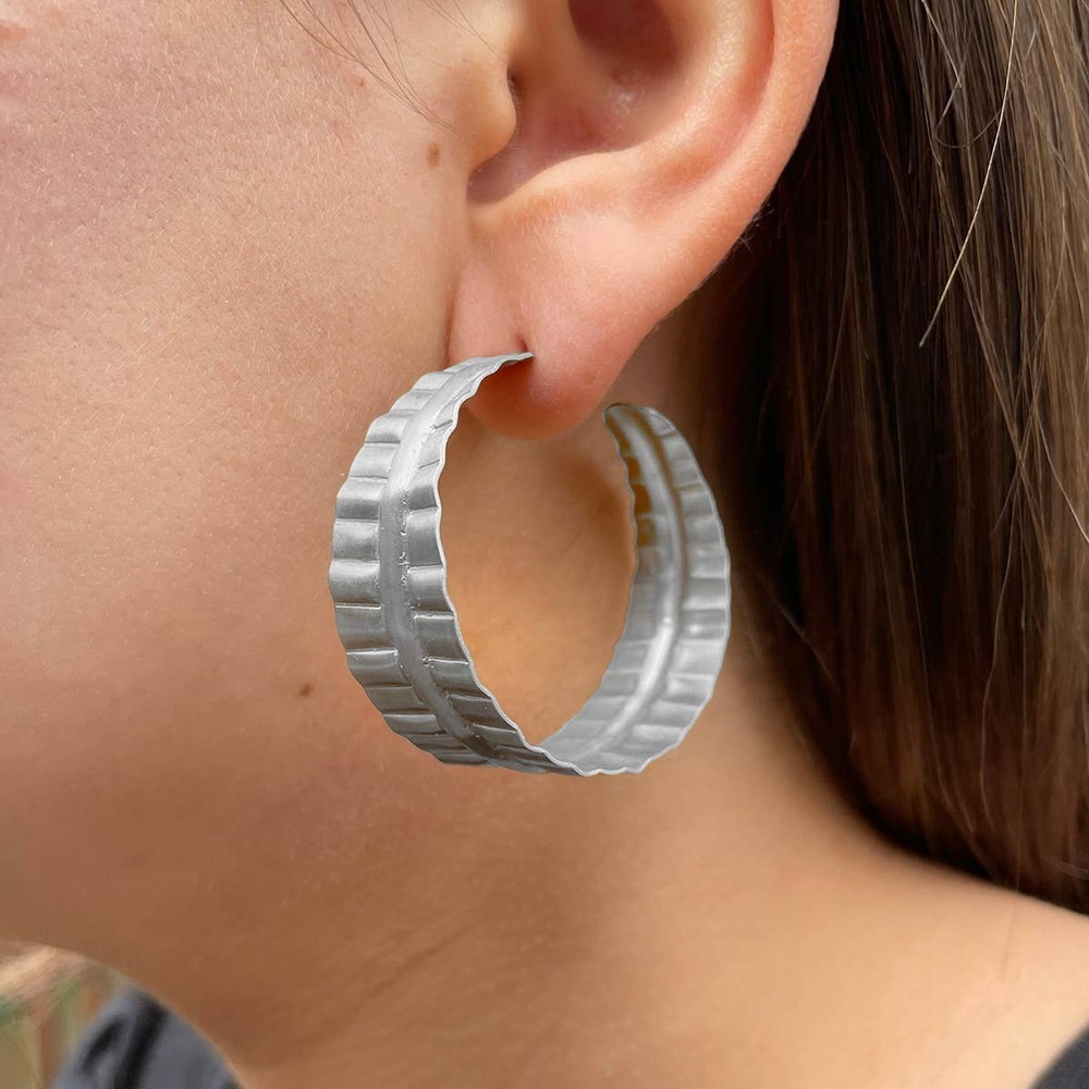 Rippled Leaf Hoops (Silver)