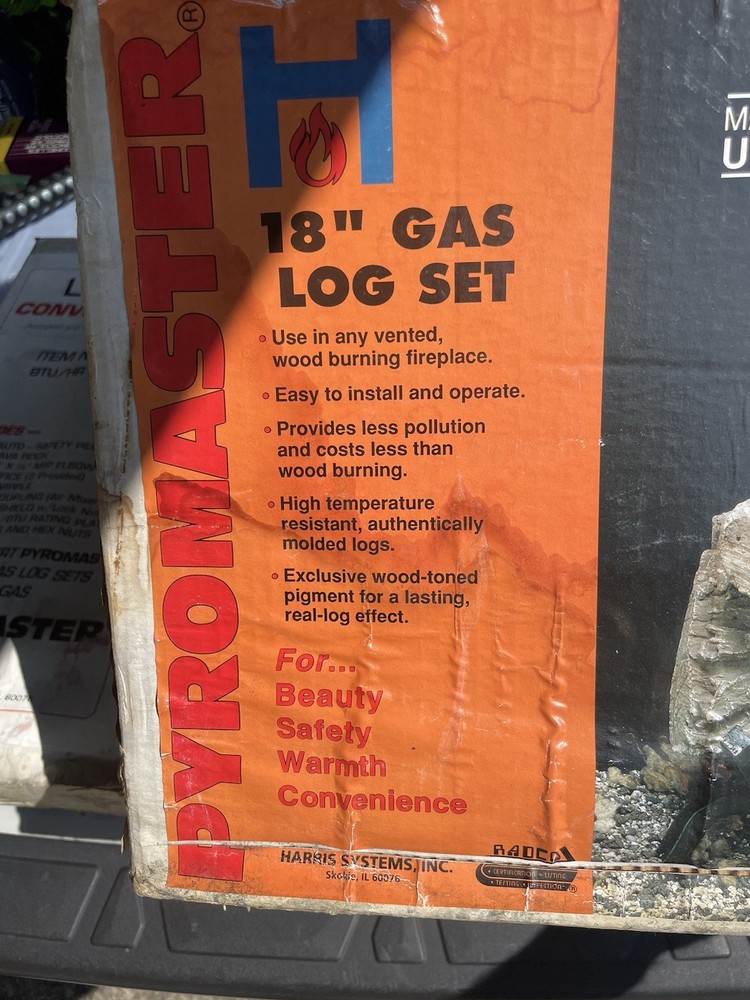 Pyromaster Vented 18'' Gas Log Set NEW