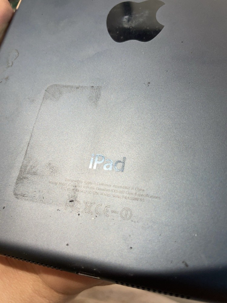 Apple iPad Mini Model A1432 16GB Tablet