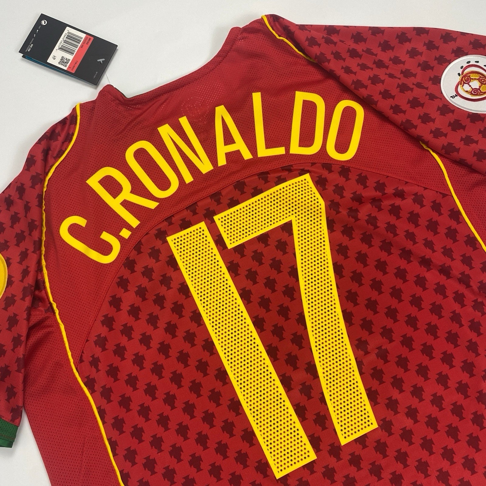 Portugal 04 Home Jersey Short Sleeve – Ronaldo #17