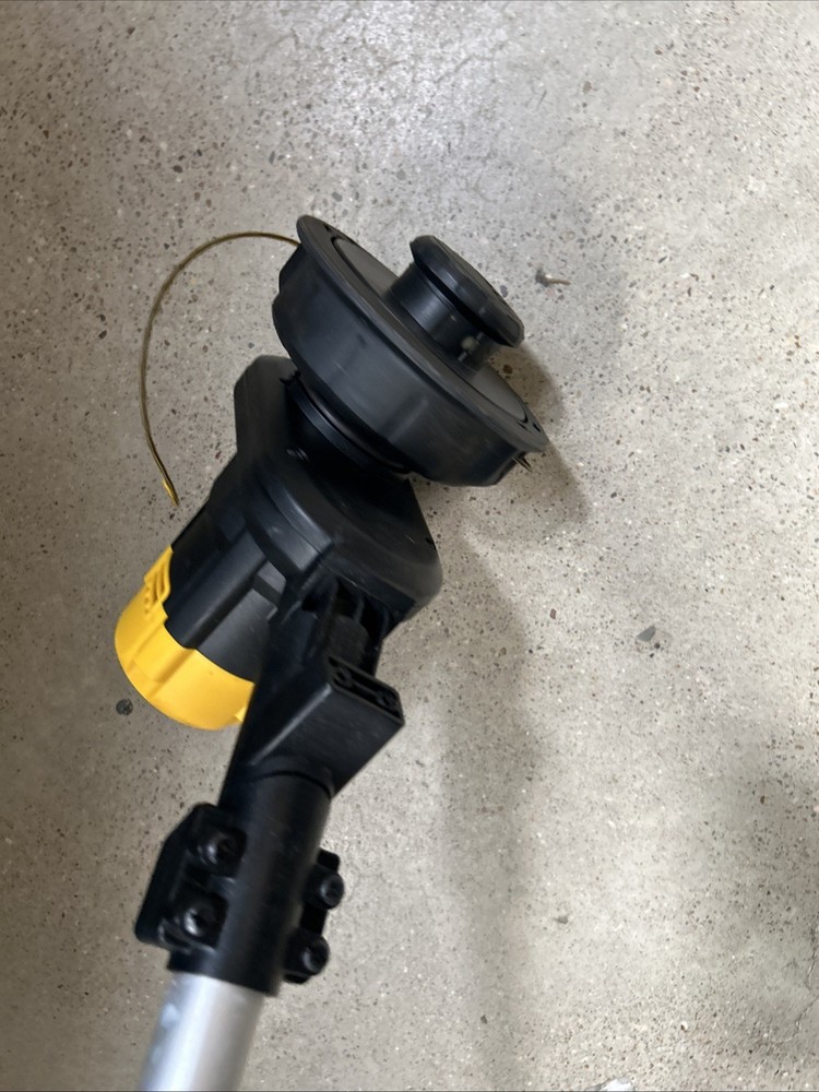 DеWALT DCST925B 13" Cordless String Trimmer (Tool Only) Z445