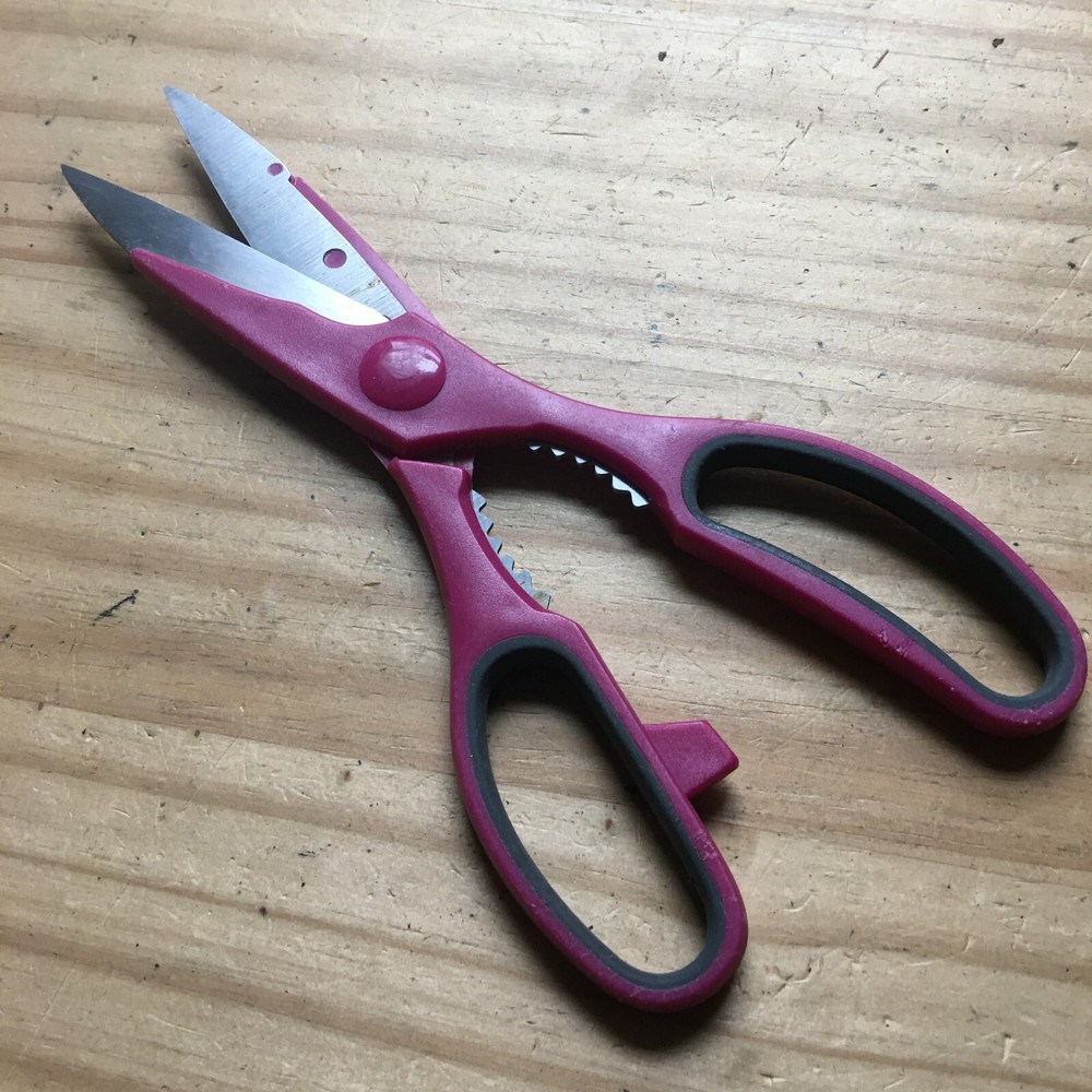 Pink Stainless Steel Multi-purpose Kitchen Scissors Shears Nut Cracker 8.5"L