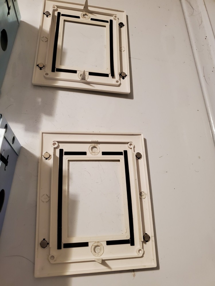 Xantech SPLCD39G 3.9 inch graphic Touch Panel Keypad screen wall mount box bezel