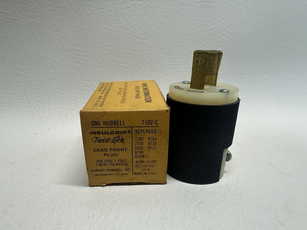 NEW Hubbell 7102C Dead Front Plug