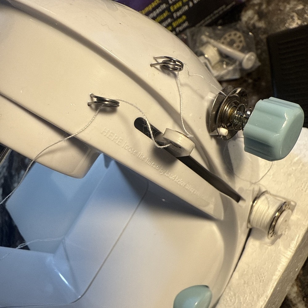 Sewing Genie Mini Sewing Machine With Bonus Mini-Stitcher EUC