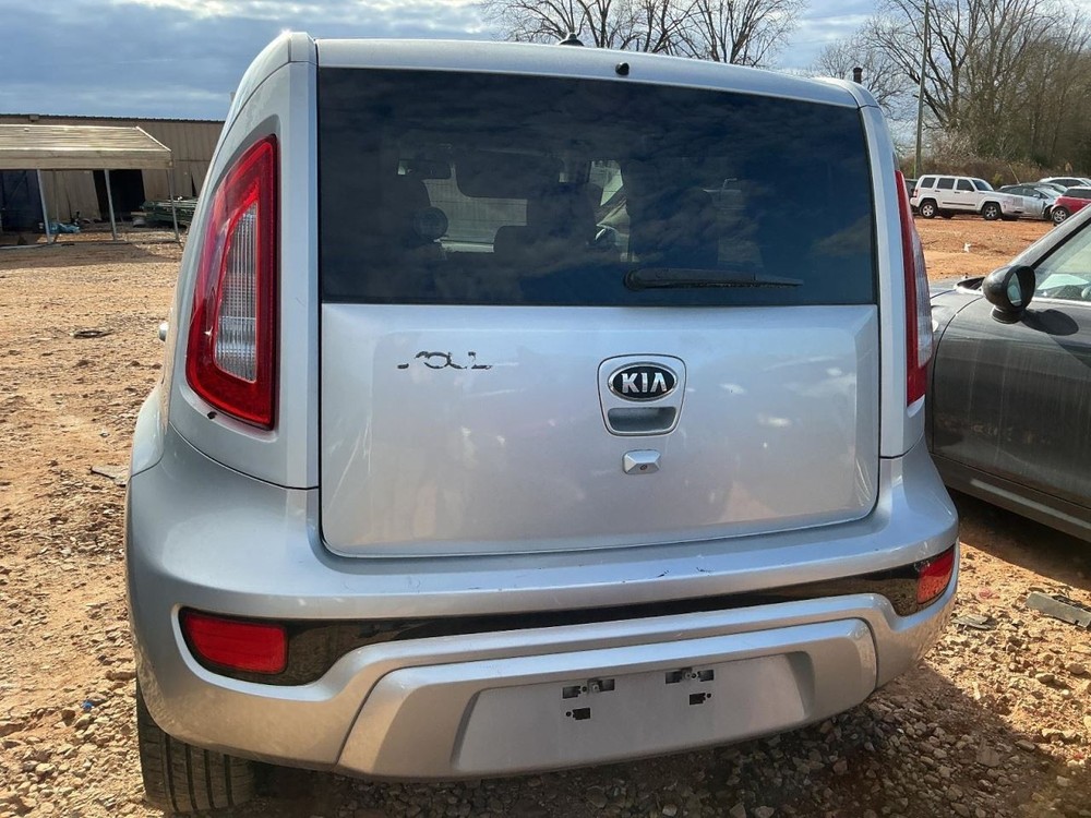 Fuse Box Engine Fits 12-13 SOUL 4910636