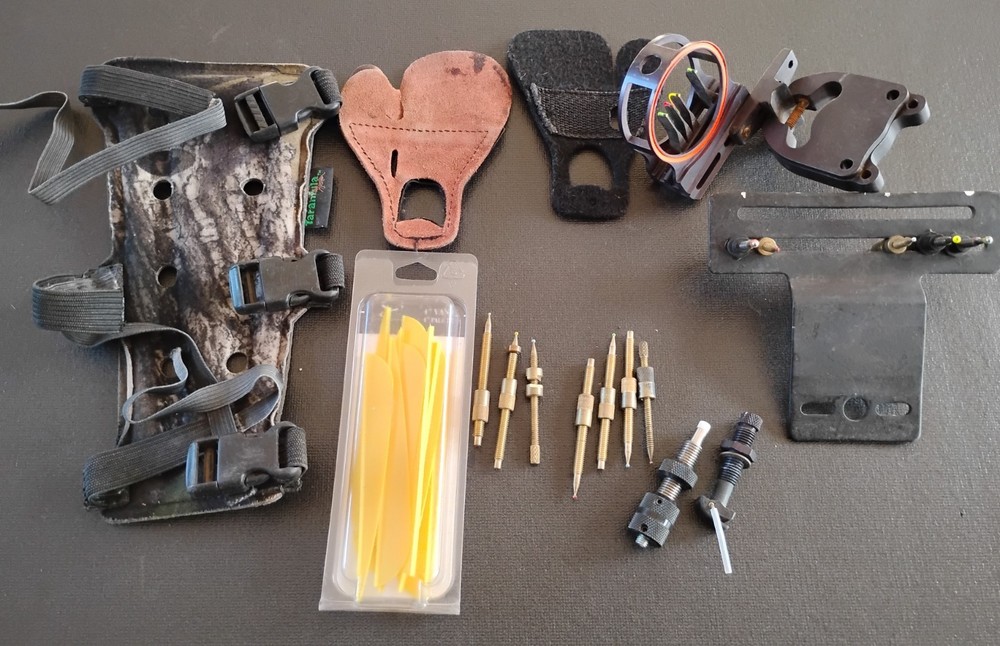 compound bow accessories lot