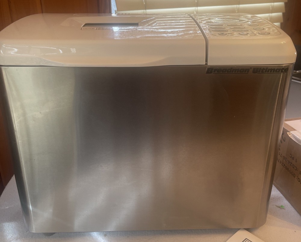 Breadman Ultimate TR2200 Bread Machine