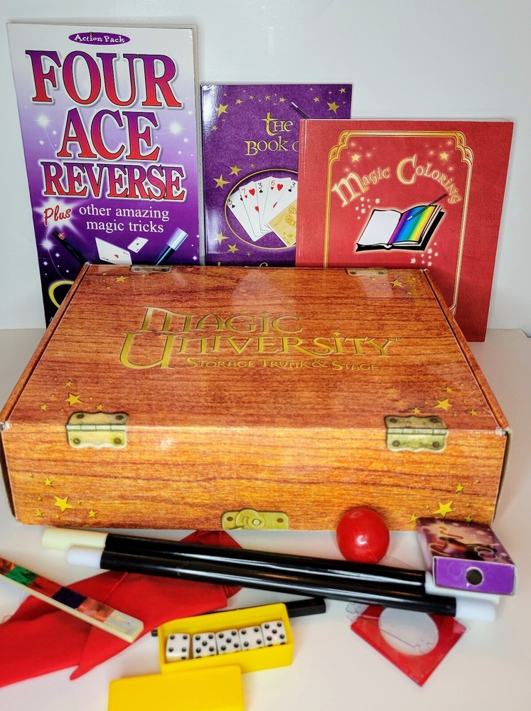 Magic University Scholastic Storage Trunk, Boos, Magic Tricks 2001 Vintage Set