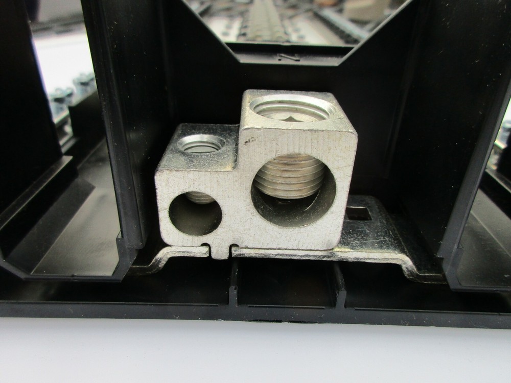 Square D B-9485 Panel Board