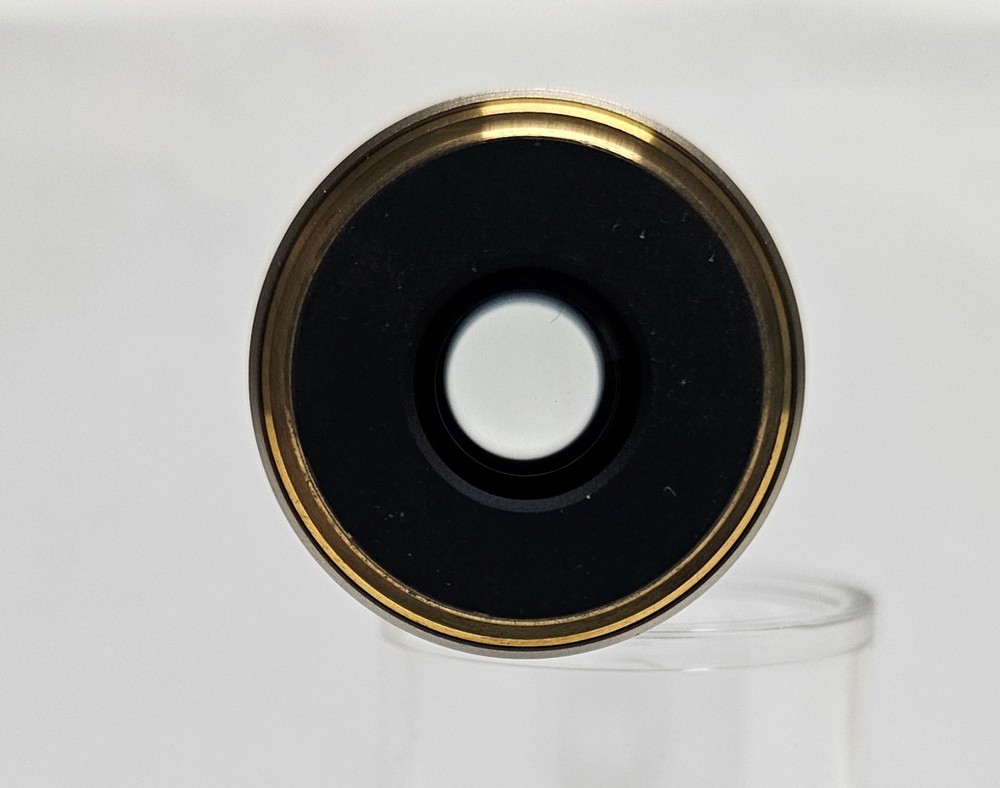 Nikon Plan Fluor 20x/0.50 DIC M ∞/0.17 WD 2.1 Eclipse Microscope Objective