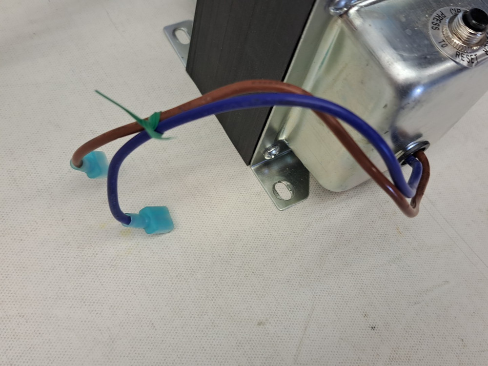 CORE COMPONENTS LE80050 300VA enclosed control transformer USED