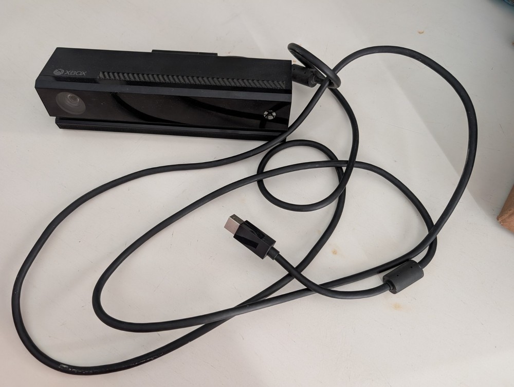 Microsoft Xbox One Kinect Wired Motion Sensor Black - Great Condition