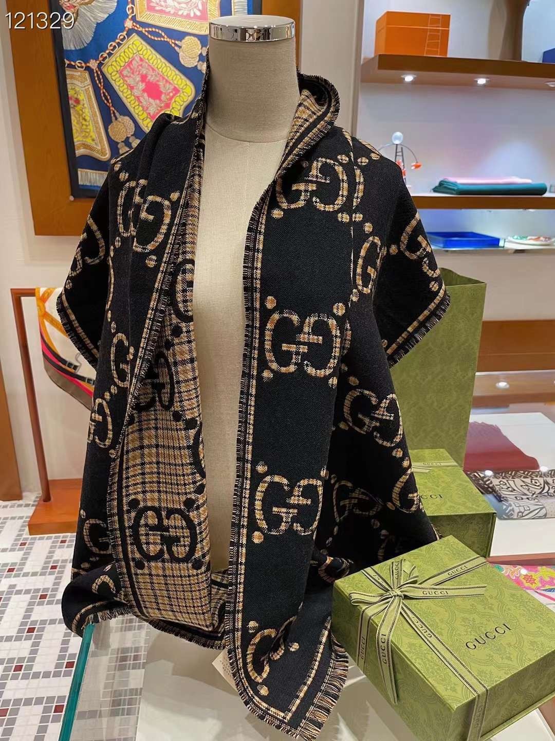 SCARF GUCCI SCARF SHAWL AUTHENTIC 100% CASHMERE BLACK BEIGE CLASSIC LOGO