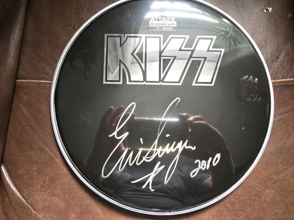 Kiss Band Eric Singer Hand Signed Drum Head 2010 Kiss Music Memorabilia