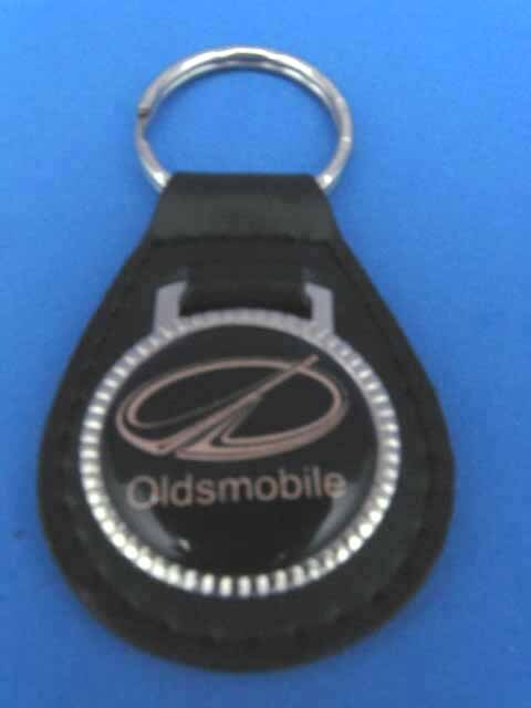 OLDSMOBILE BLACK LEATHER KEYRING KEYFOB #027
