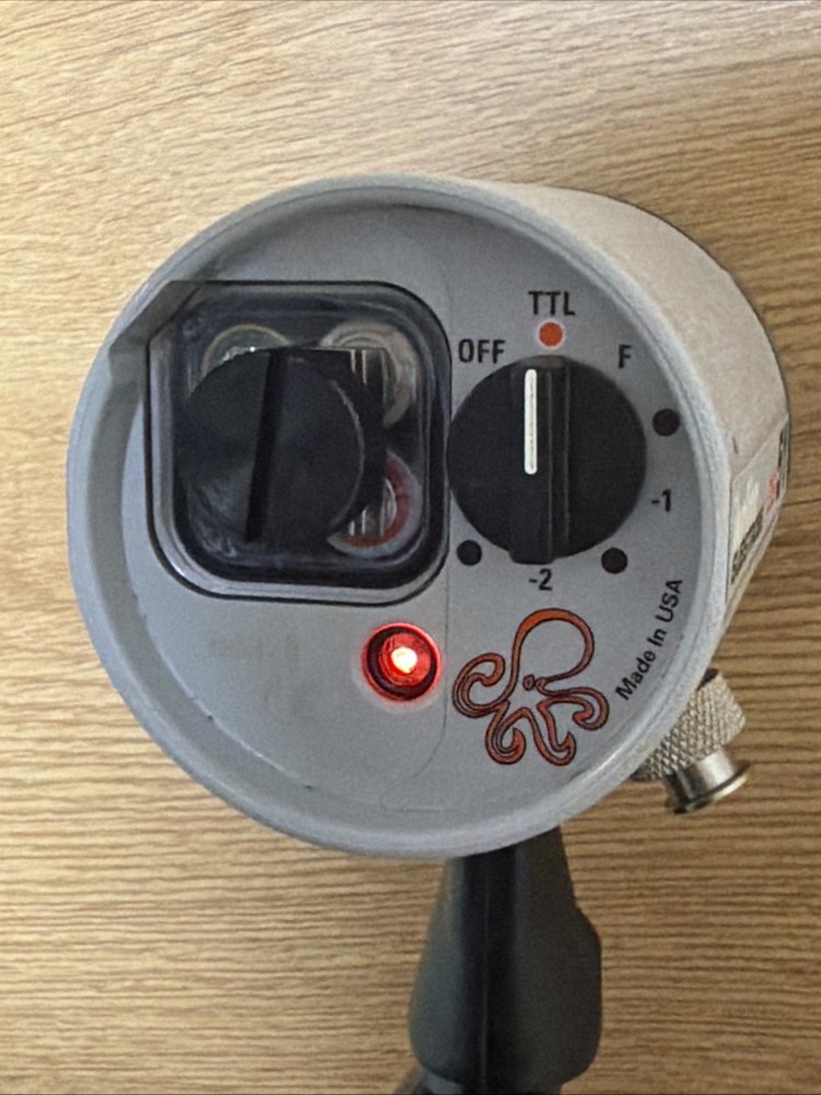 Ikelite Digital Substrobe DS51 **No Cord**