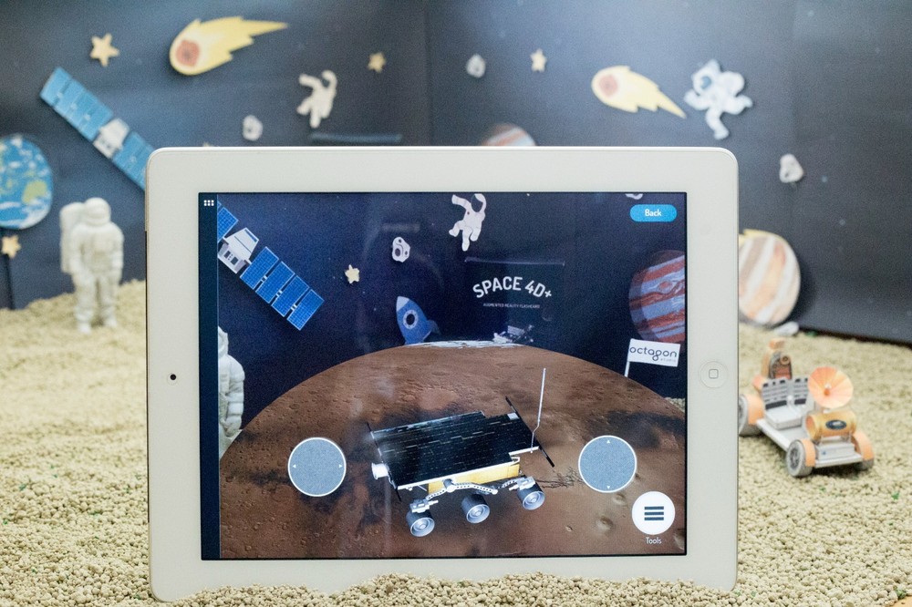Space 4D+ AR Flashcards | Augmented Reality Learning Cards for Kids | STEM Gift
