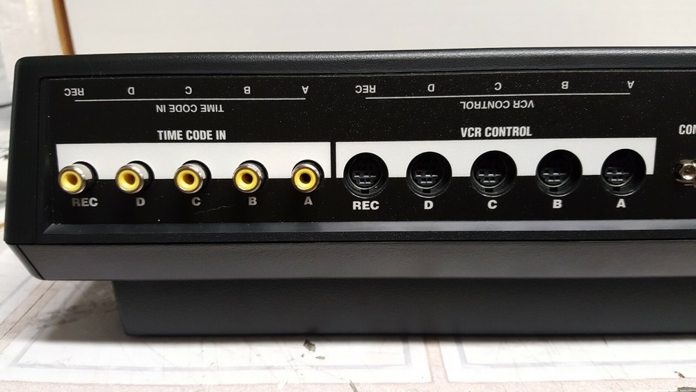 Videonics AB-1 Edit Suite A/B Roll Edit Controller Video Editor In Box USED