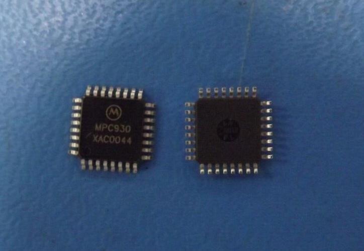 (1PC) MPC930FA Processor Specific Clock Generator, 140MHz, CMOS, PQFP32