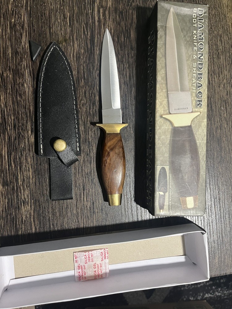 Diamondback Boot Knife And Sheath