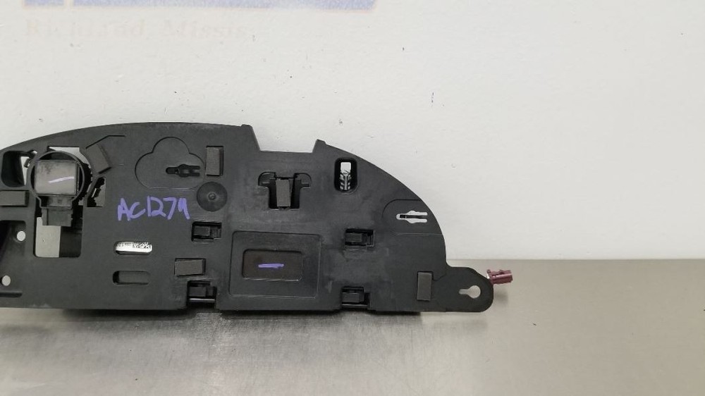 17 CHEVY CORVETTE C7 FRONT VIEW WINDSHIELD MOUNTED CAMERA 23333585