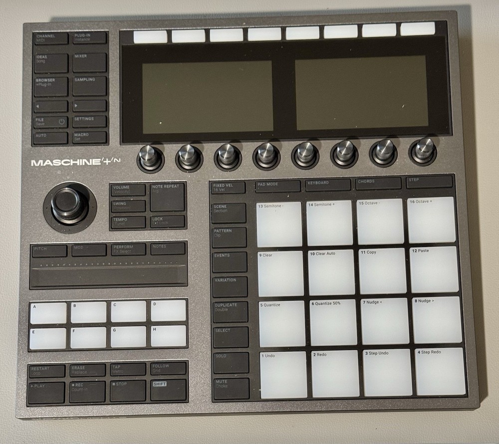 Native Instruments MASCHINE+ Plus HW Standalone MIDI Controller