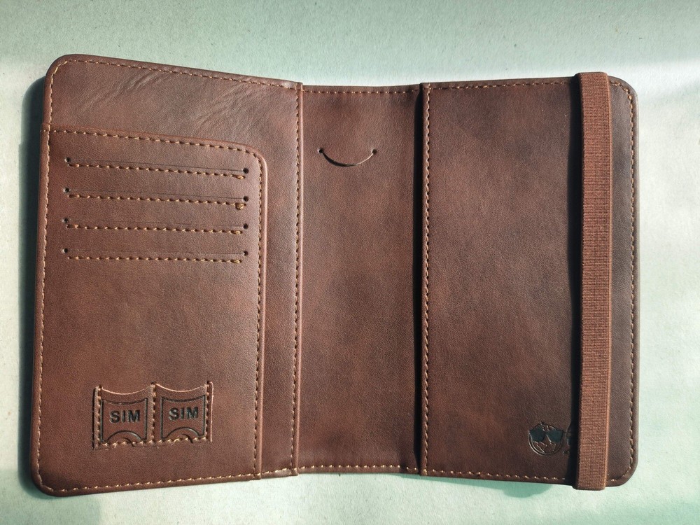 Colombian genuine leather passport holder