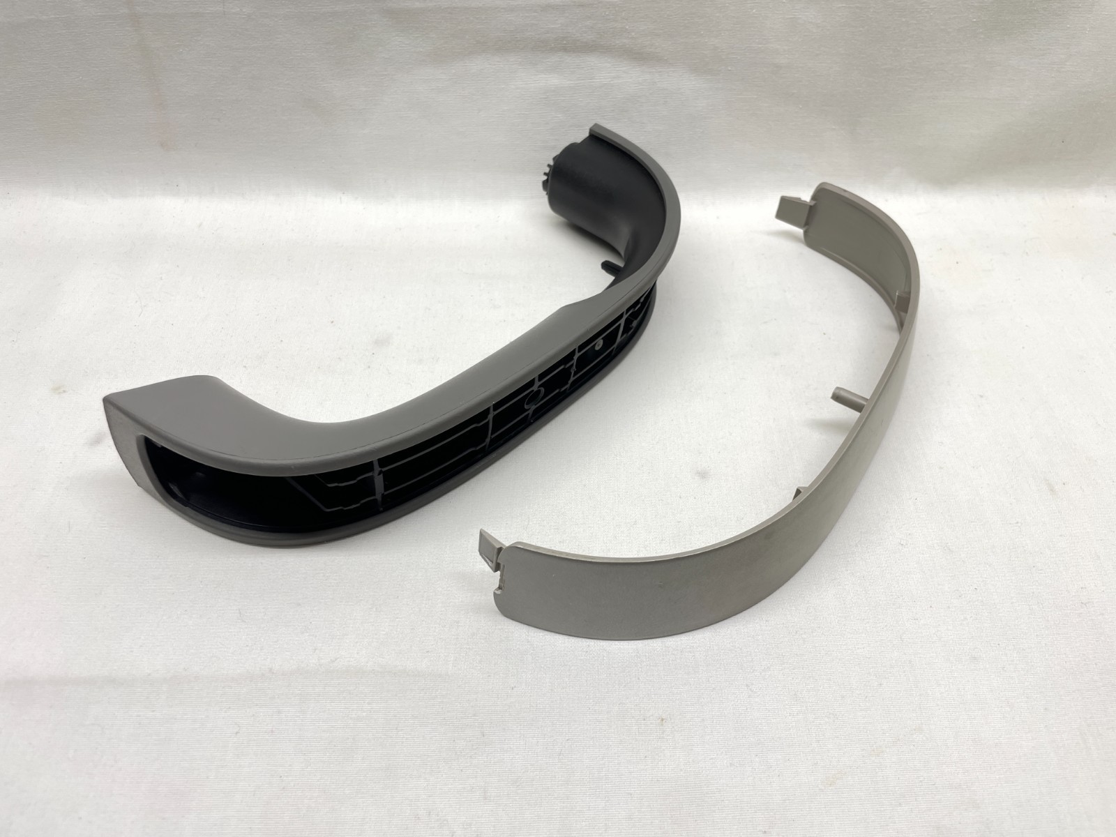 2007 2008 2009 SILVERADO SIERRA FRONT PASSENGER DOOR PANEL PULL GRAB HANDLE GRAY