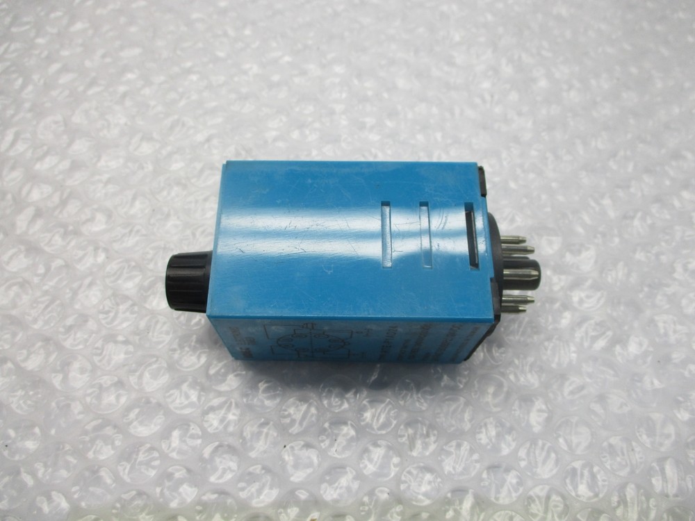 IDEC RTE-P1AD24 ELECTRONIC TIMER NSNP