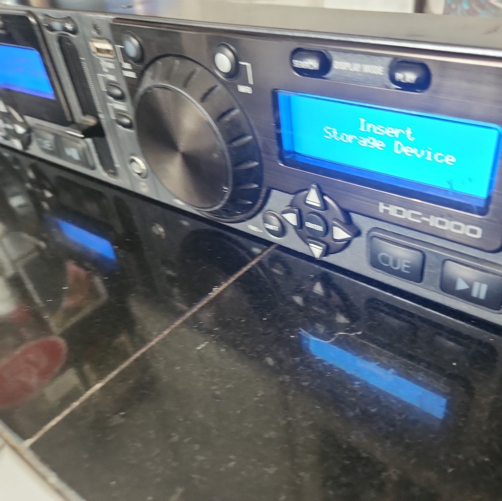 Cortex HDC-1000 Dual Mass Storage Device Player & Controller for DJs