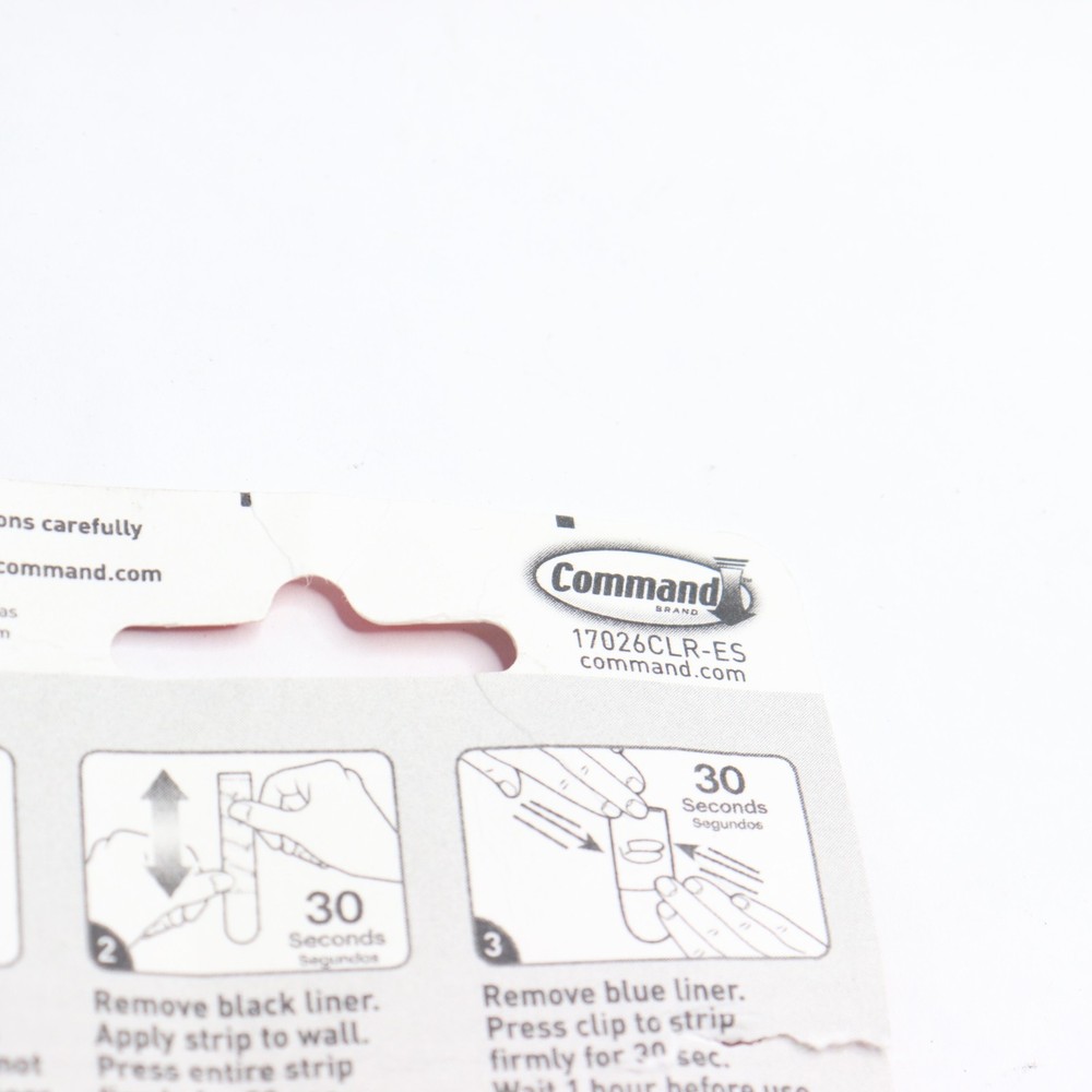 Command Clear Decorating Clips (20 Hooks, 24 Strips)