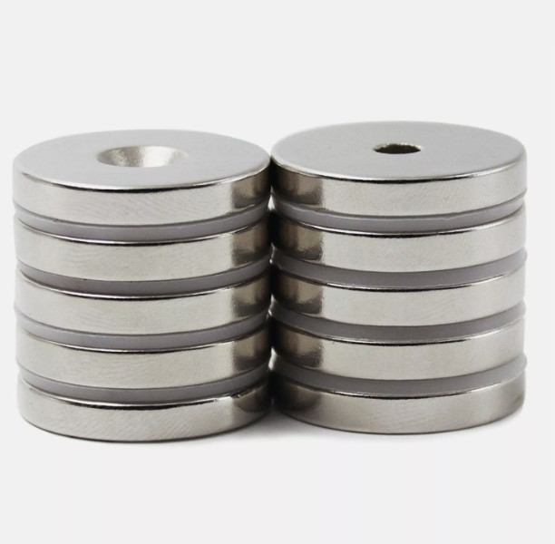 Countersunk Ring Round Disc Strong Magnet N35 Rare Earth NdFeB Magnet With Hole
