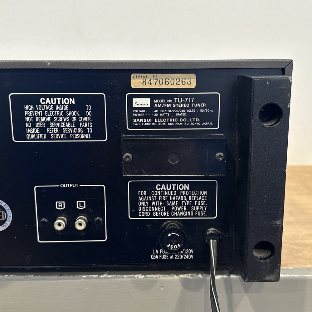 Sansui TU -717 As-Is