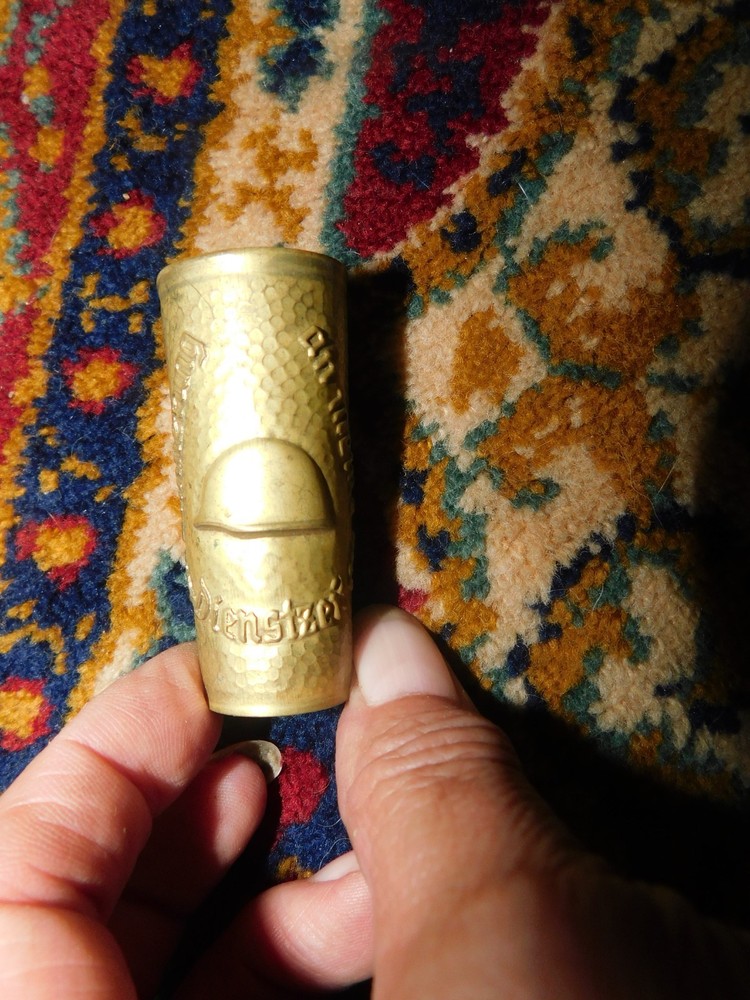 RARE GERMAN WALKING CANE SLEEVE HAMMERED REPOUSSE BRASS ERRINERUNG AN MEINE DIE