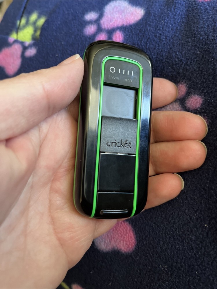 Cricket A600 USB Mobile Broadband Modem Cal-Comp Powers On