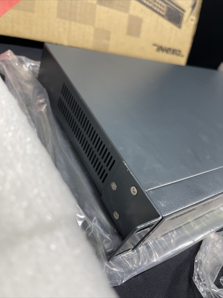 INEXQ NexSwitch SD240r Rack-Mountable Switch