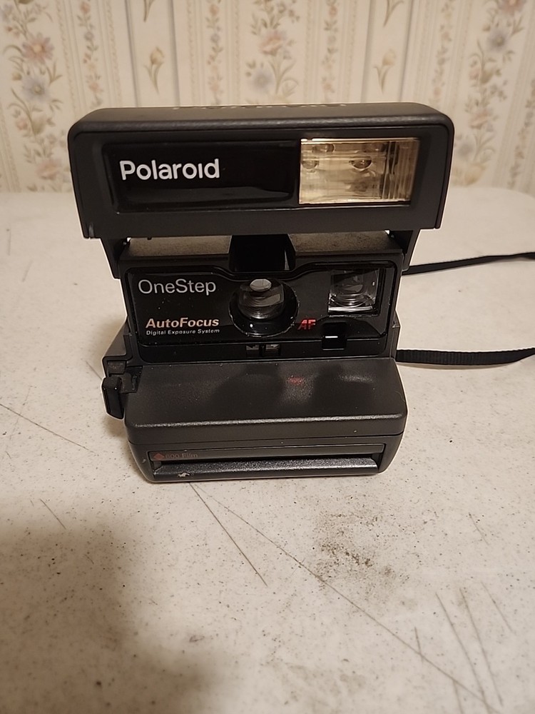 Polaroid One Step AF Auto Focus 600 Instant Camera w Strap Untested