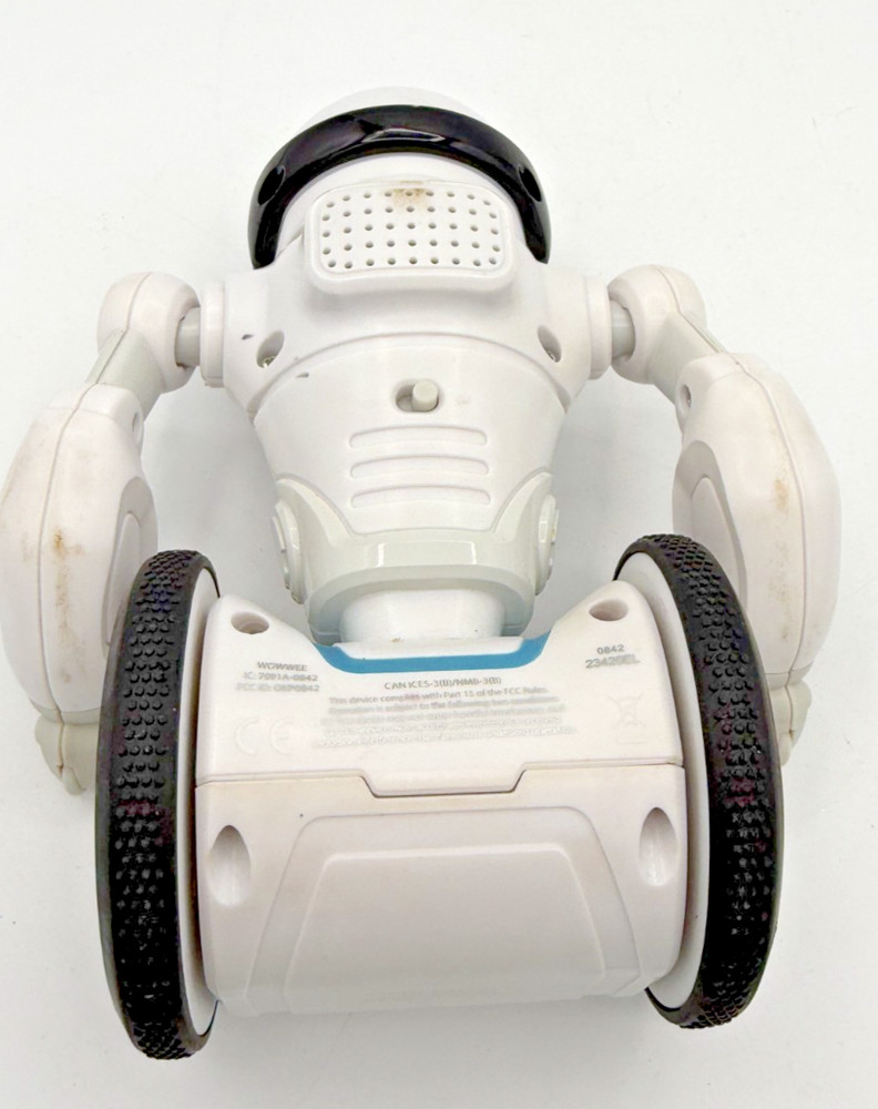 MiP Robot Arcade WOWWEE Model: 0842 Robot by Bluetooth App Control ROBOT ONLY