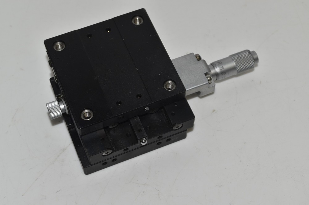 *JM* OPTOSIGMA OPTICAL STAGE (FMB69)