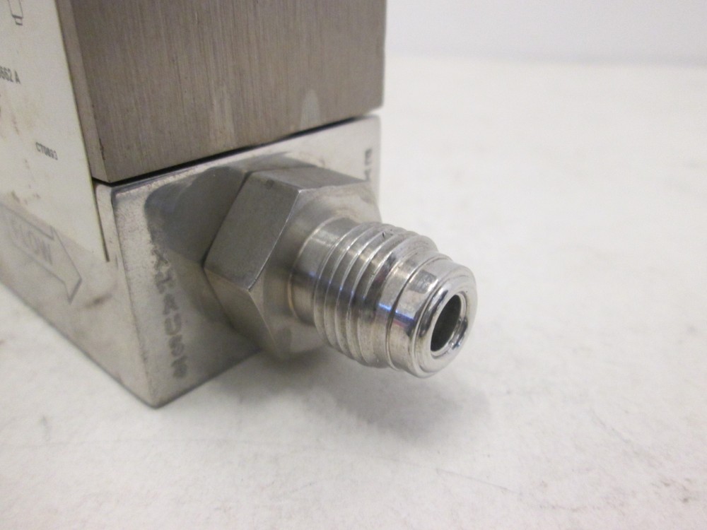 Unit UFC-1110A, Mass Flow Controller MFC, O2, 10 SLM, Used