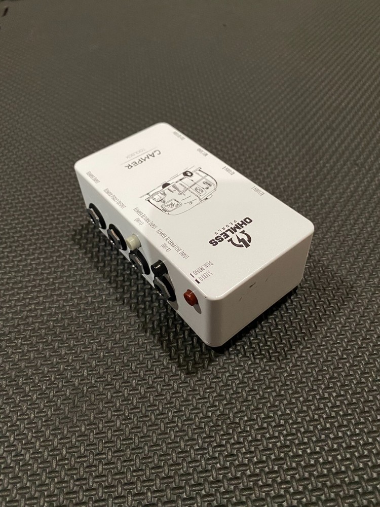 Ohmless pedals Camper TX White Pedalboard interface