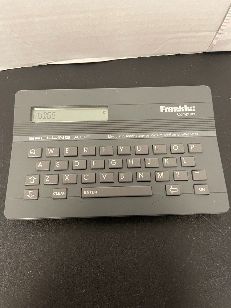 Franklin Computer Spelling Ace SA-98 Handheld Spell Checker Tested Working