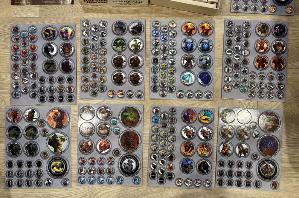 Dungeons & Dragons 4e: Monster Vault Box Set Complete Unpunched 4th Essentials