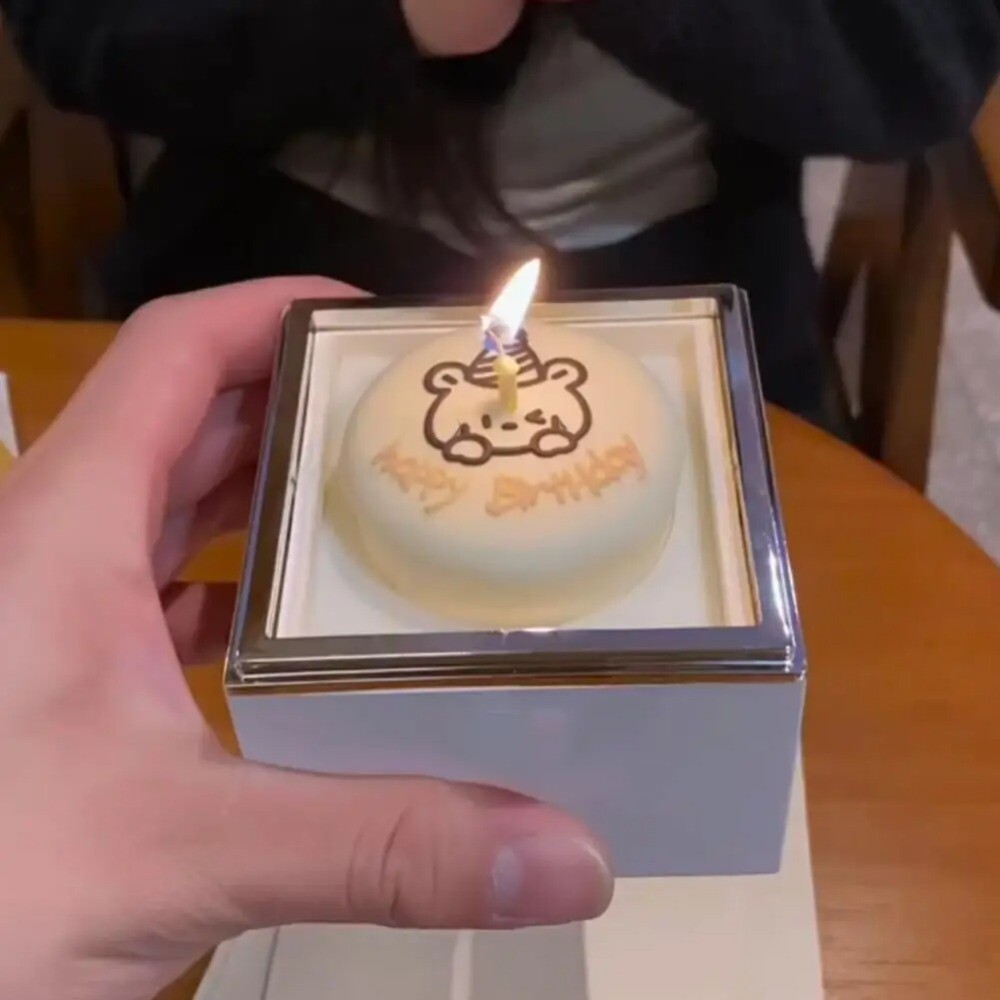 Ring Display Bear Flip Ring Box Mini Cake Gift Box Birthday Gift Packaging Box