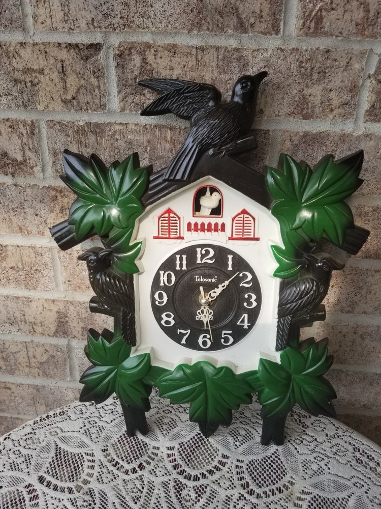 Vintage Telesonic Plastic Cuckoo Clock