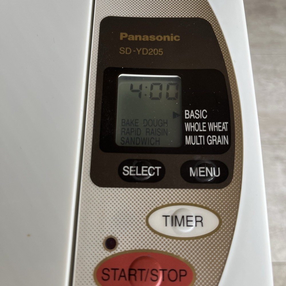 Panasonic Automatic Bread Maker Machine White SD-YD250 550W with Yeast Dispenser