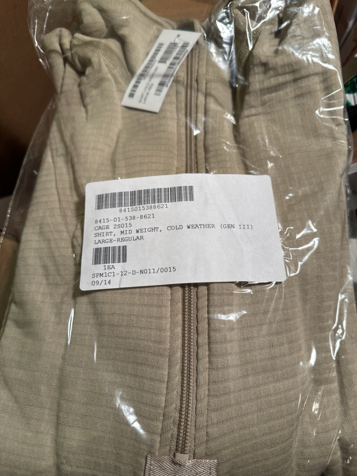 US. MILITARY ISSUE,MID WEIGHT GEN III WAFFLE SHIRT SIZE LARGE REGULAR NEW