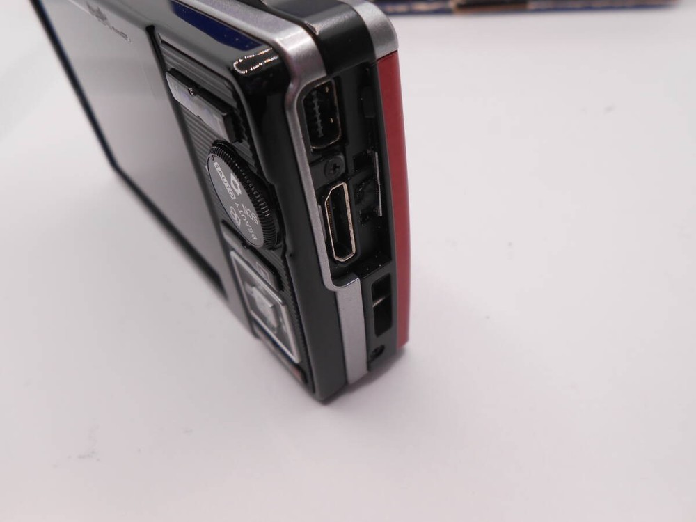 Simple operation OLYMPUS μ-7020 Red compact digital camera Olympus μ red (with